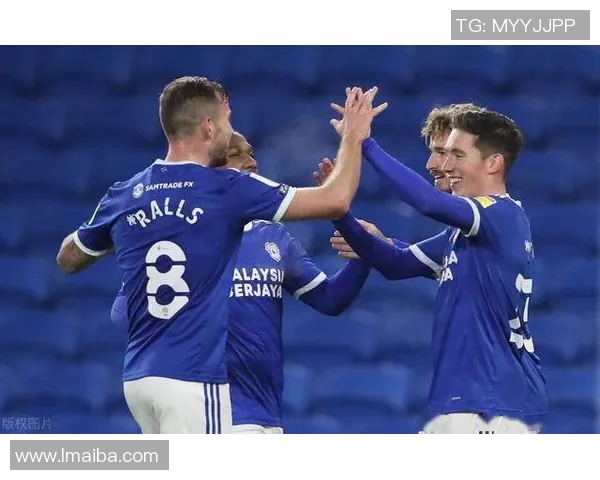 加迪夫城与莱斯特激战正酣谁能在这场对决中笑到最后