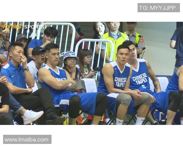 刘铮的奋斗历程与篮球梦想如何激励年轻一代追求卓越与坚持不懈的精神 刘铮的奋斗历程与篮球梦想如何激励年轻一代追求卓越与坚持不懈的精神